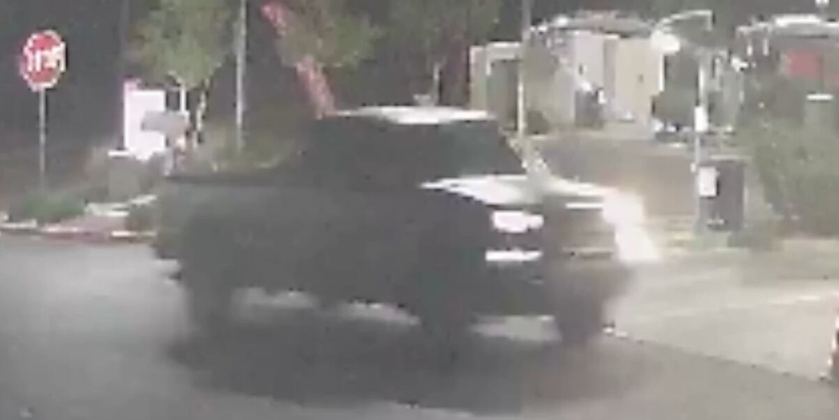 Detectives search for driver in southwest Las Vegas road rage shooting