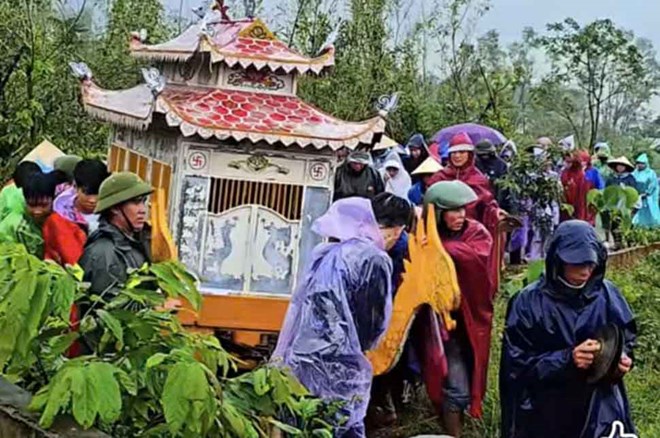 Từ trường học vào trại tạm giam vì đánh chết bạn, sự cảnh tỉnh cho cả cộng đồng