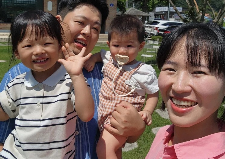 Doanh nghiệp Hàn Quốc thưởng tiền cho nhân viên sinh con