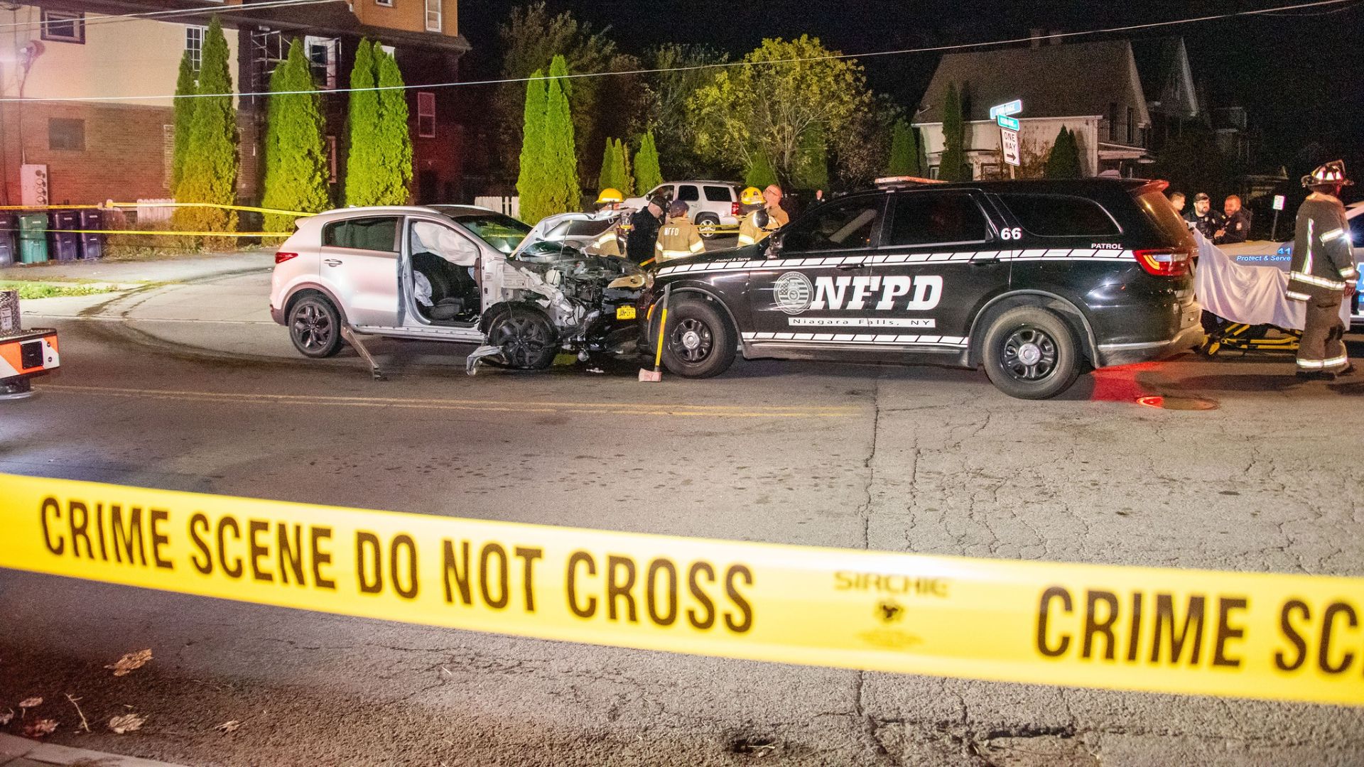 Teens Injured After Crashing Stolen SUV Into Police Car in Niagara Falls
