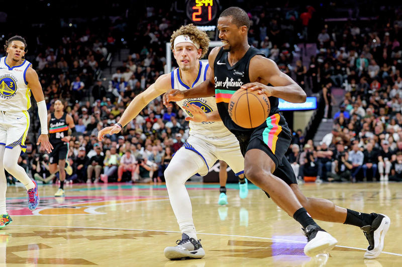 How Harrison Barnes became the NBA's version of Forrest Gump How Harrison Barnes became the NBA's version of Forrest Gump