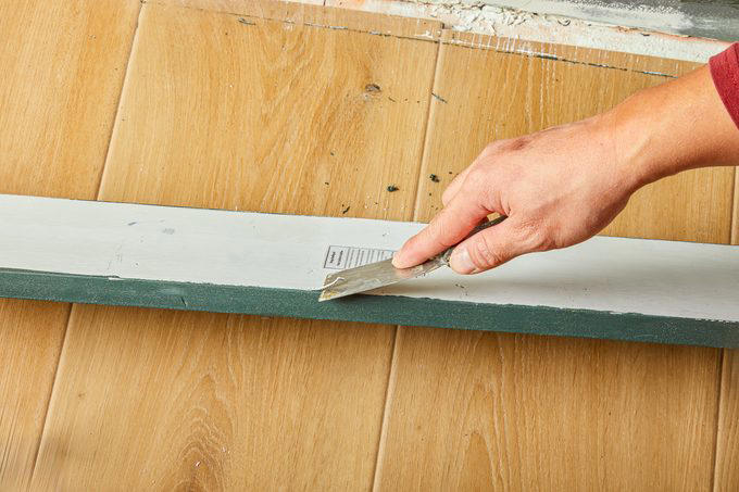 DIYer’s guide to sealing baseboards: Stop drafts in 6 steps