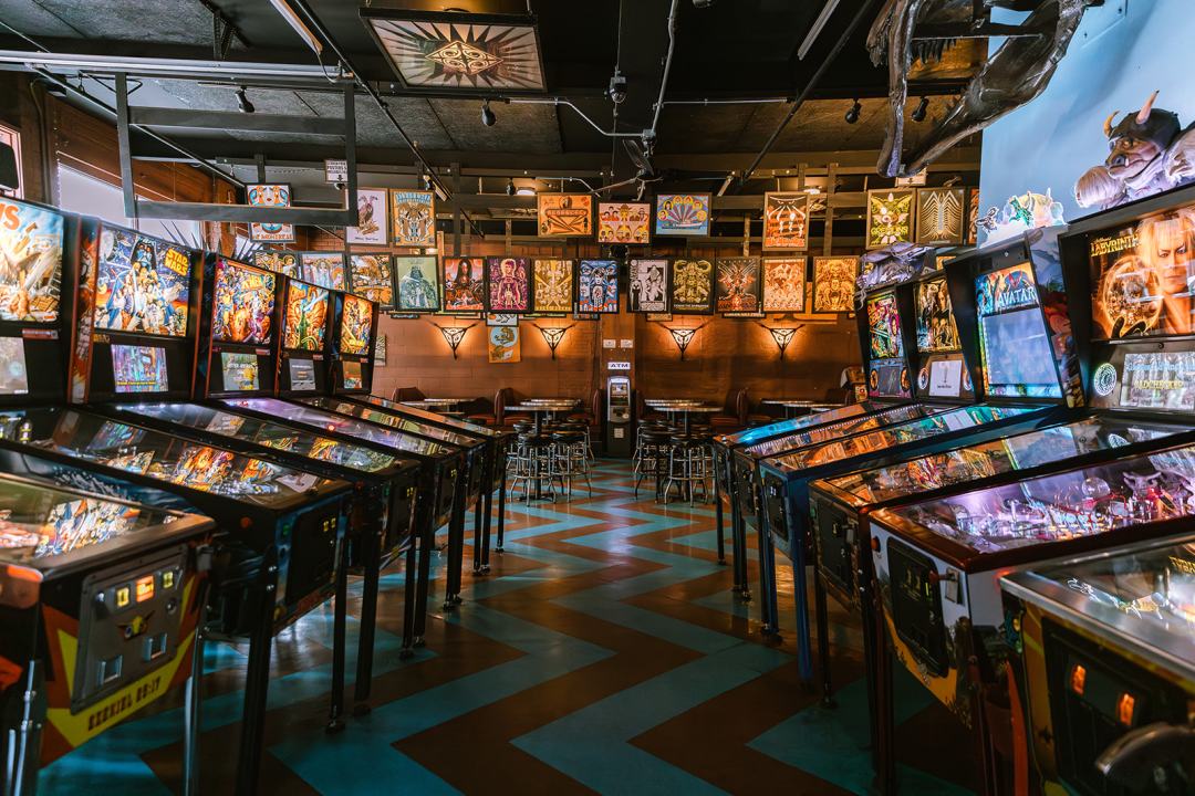 Grand Rapids bar hosts free pinball day for all ages