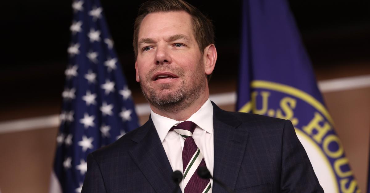 Crew walks off set of movie listing Sean Penn, Eric Swalwell as executive producers<br>