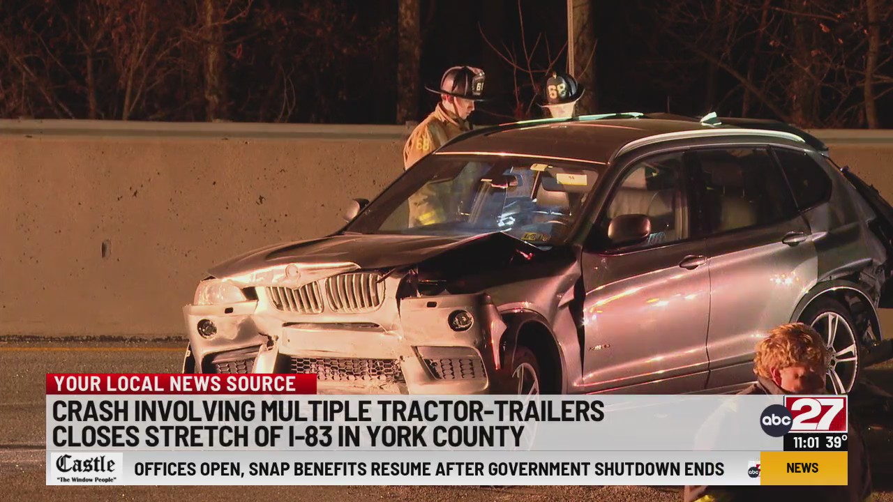Multiple injured after 12 vehicle crash shuts down stretch of I-83 in ...