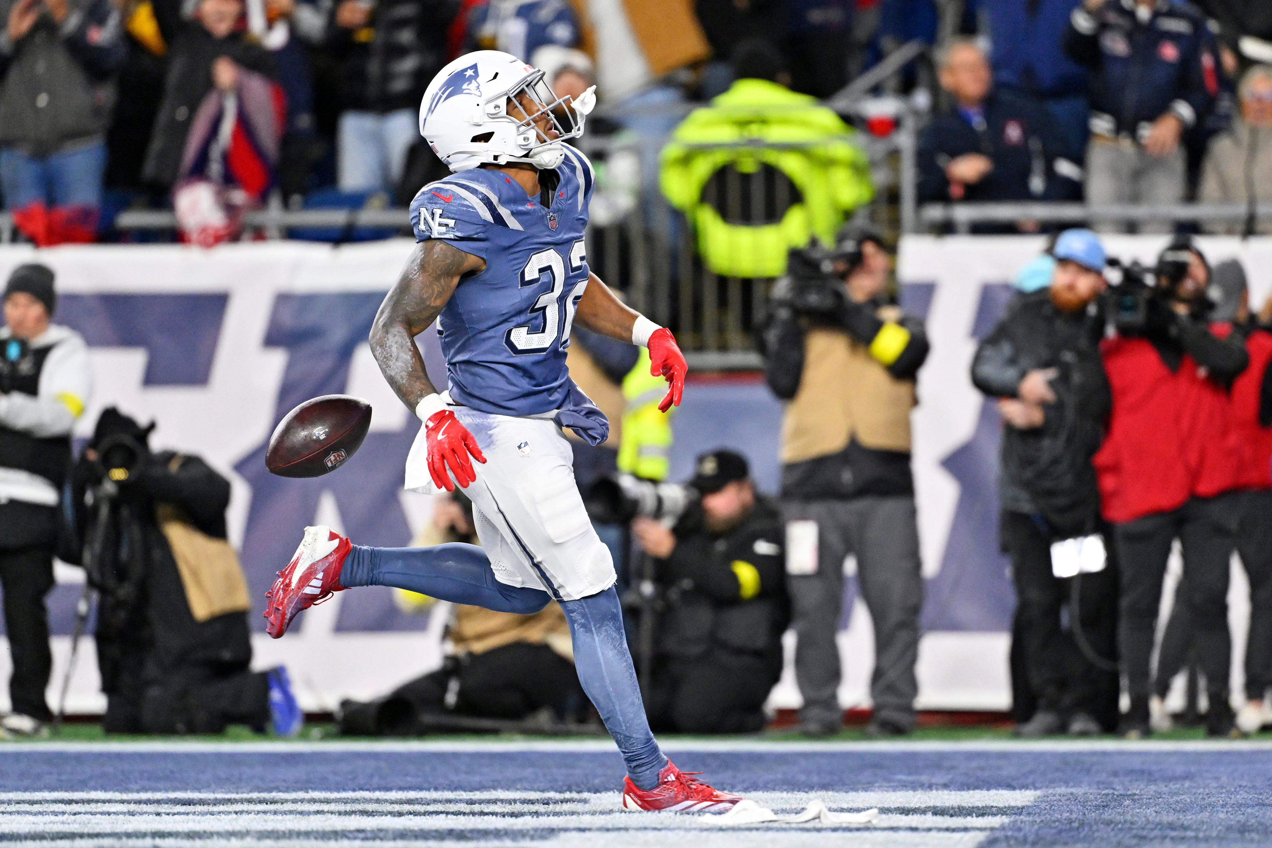 Studs and duds from Patriots' Thursday Night Football win over Jets