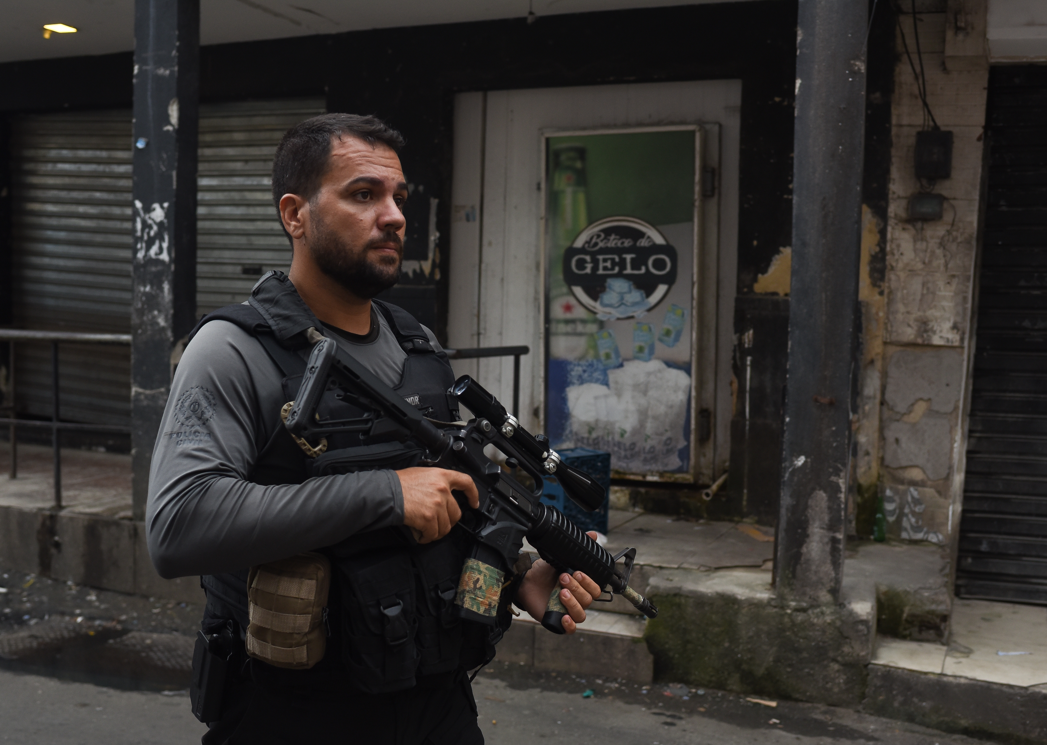 Here Are 15 Major Stories Dominating Headlines Overseas That Most ...