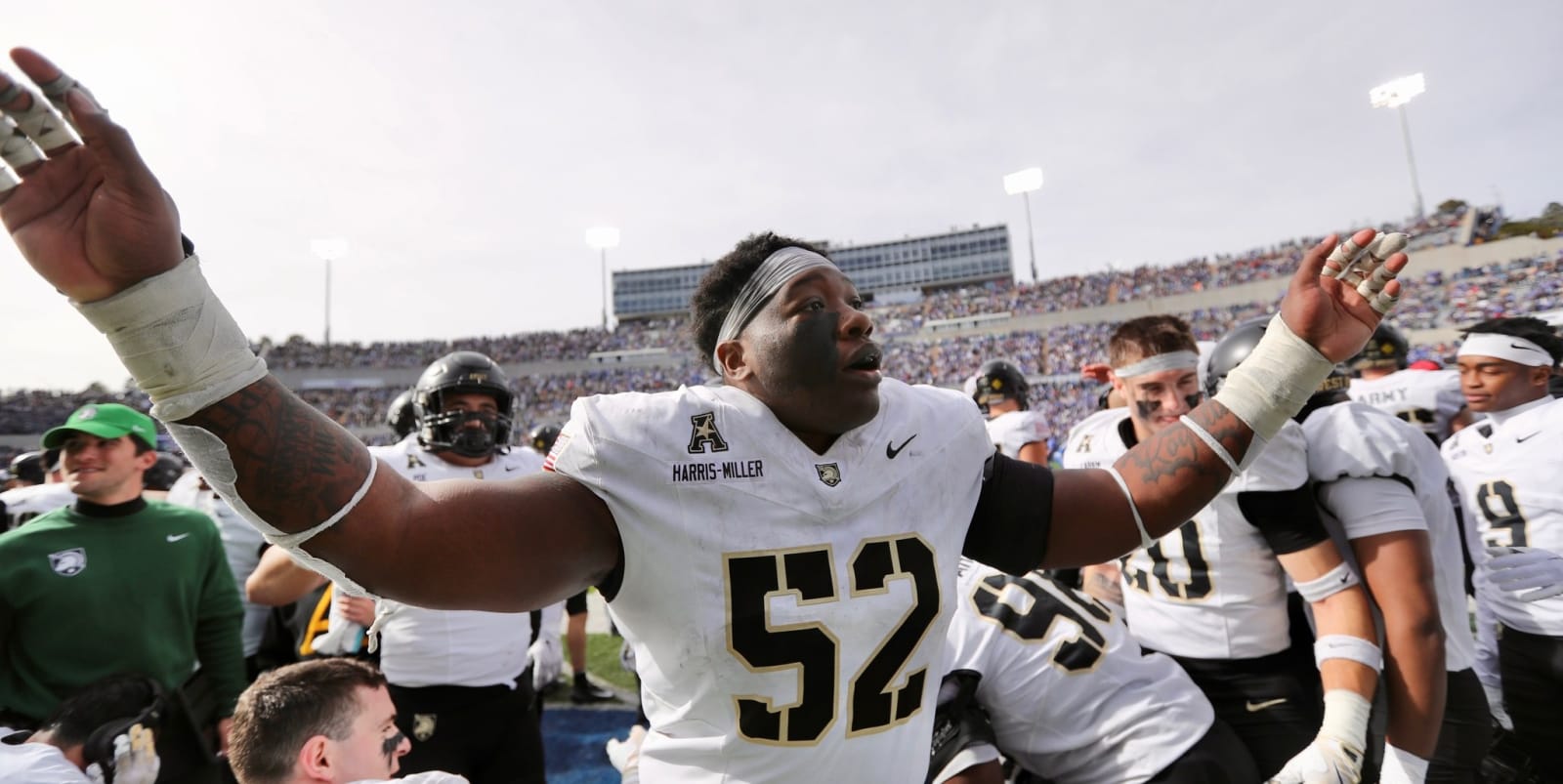 GBK: Post-Practice (11/04) video interview with D-Lineman Kody Harris ...