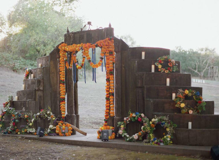 She's a former mayor. He's an arts scion. Of course their wedding was a ...