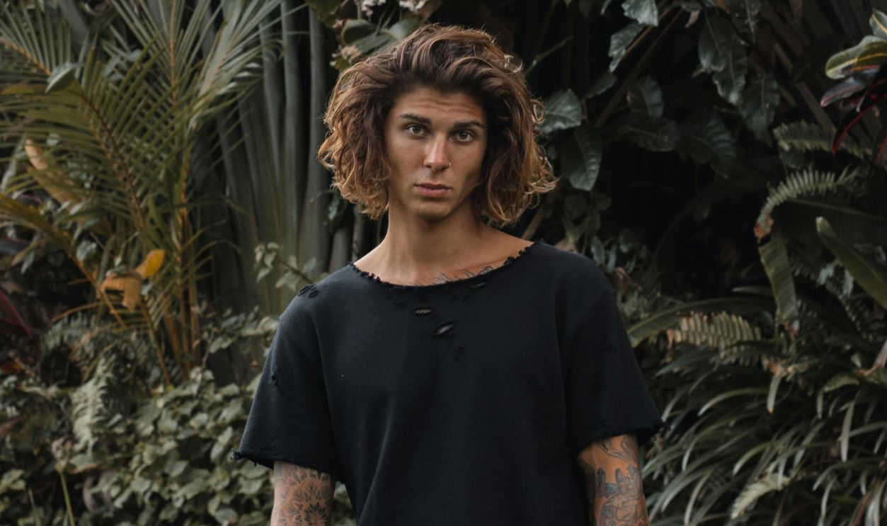 WHY DO HUMANS HAVE CHINS THEY MIGHT BE AN EVOLUTIONARY visual data 8