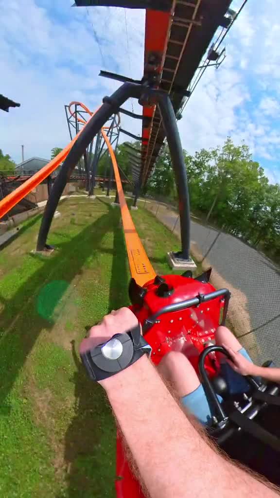 Experience the Intensity of Jersey Devil Coaster’s Wild Ride