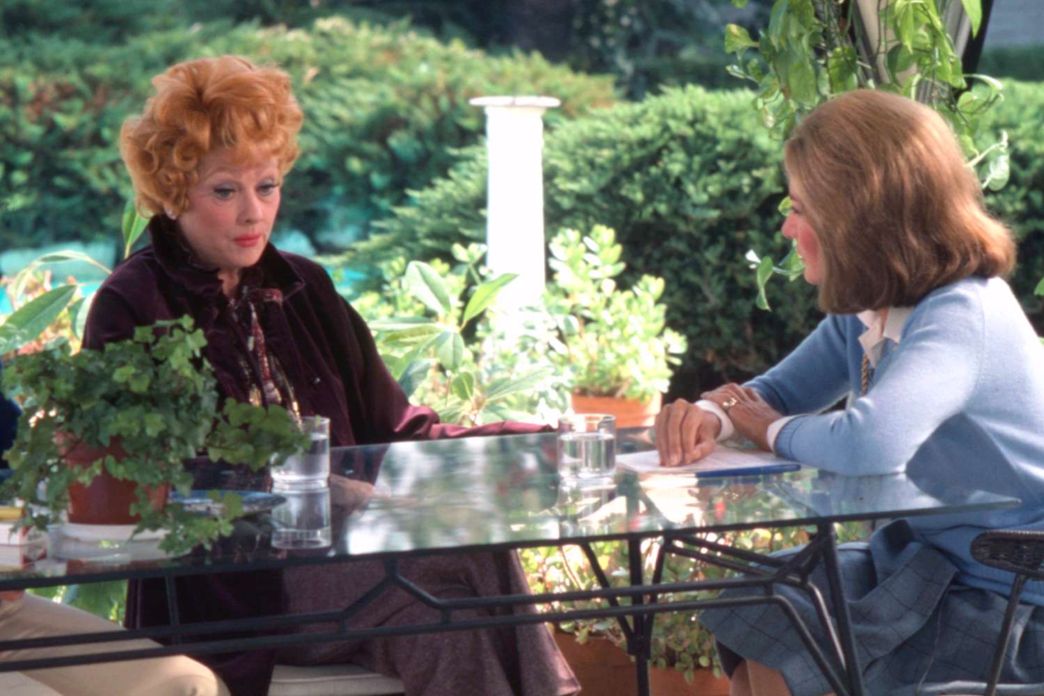 Lucille Ball Spoke Harshly About Desi Arnaz in 1970s Interview with ...