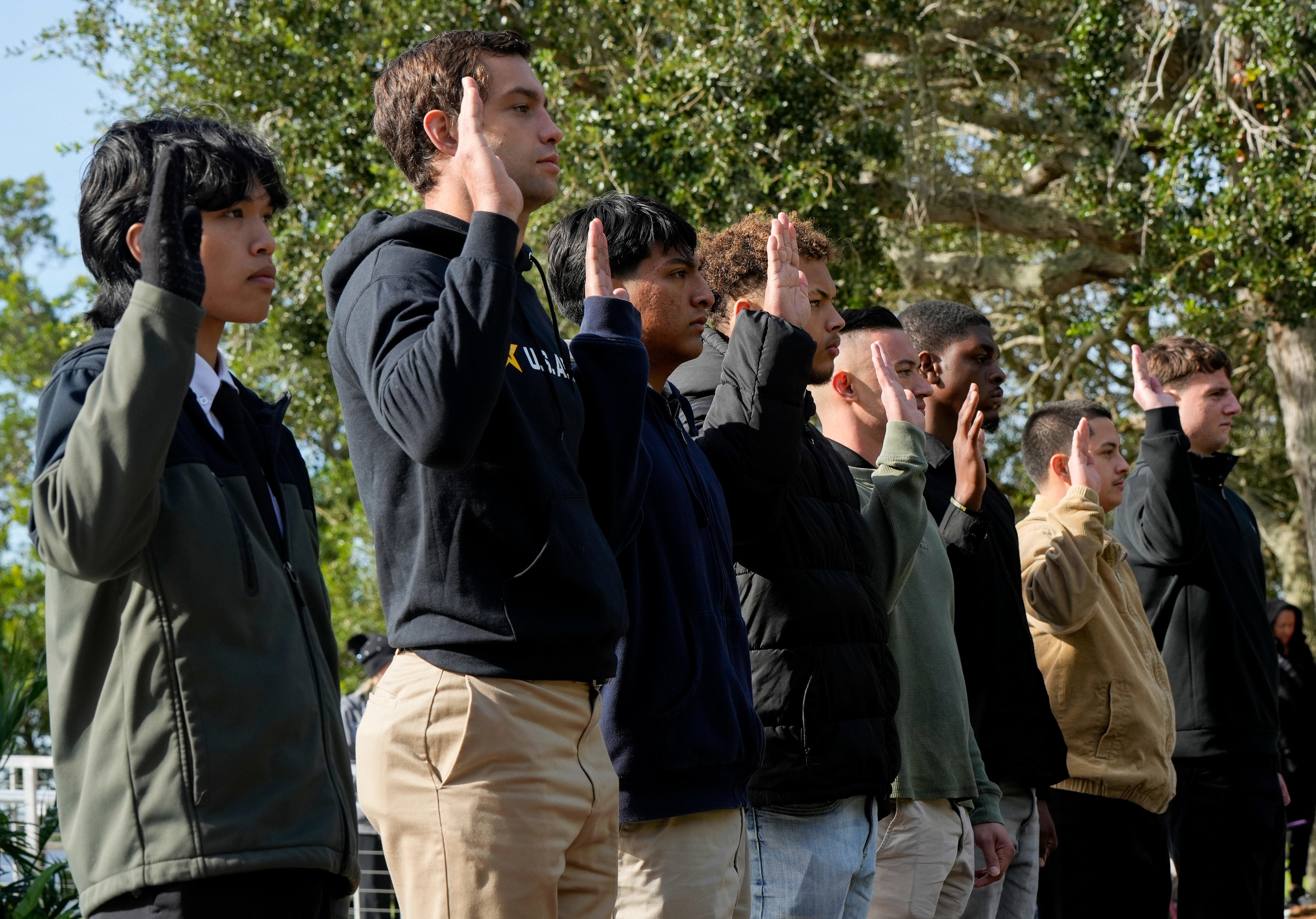 Important info for you or your son about the military draft