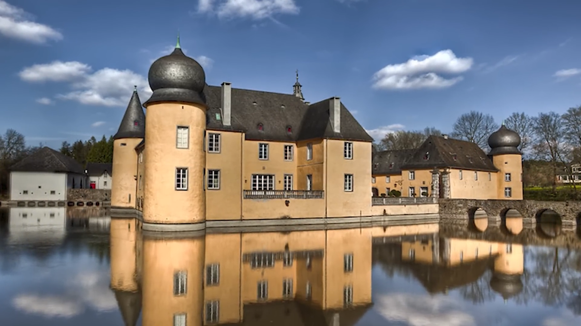 The World War II Ace Found Still in His Cockpit After 24 Years