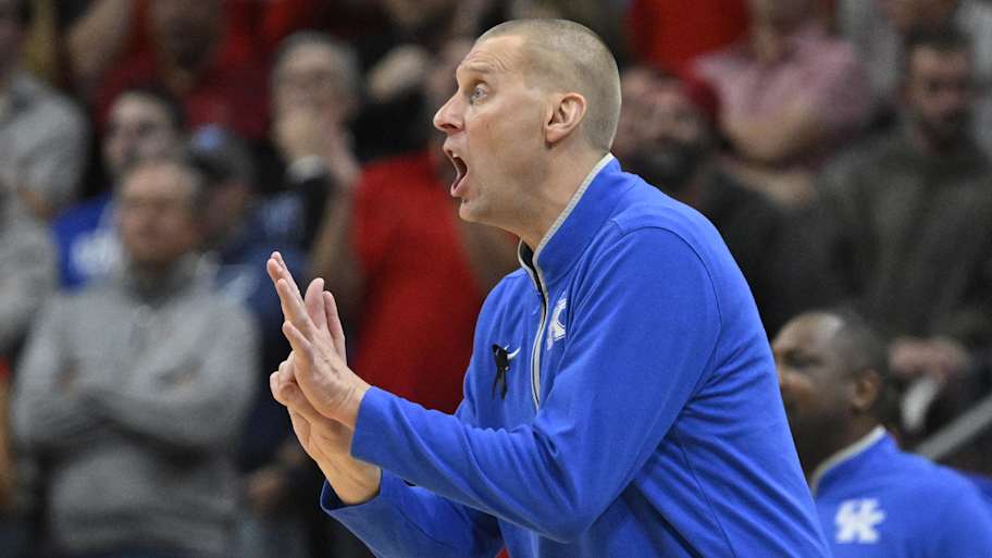 Mark Pope elaborates on Kentucky's 'uncharacteristic' pregame ...