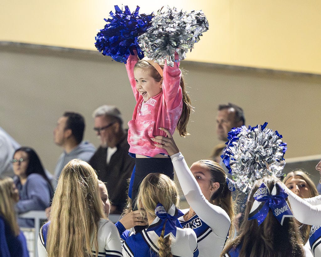 Do Collier County students have school Thanksgiving week?