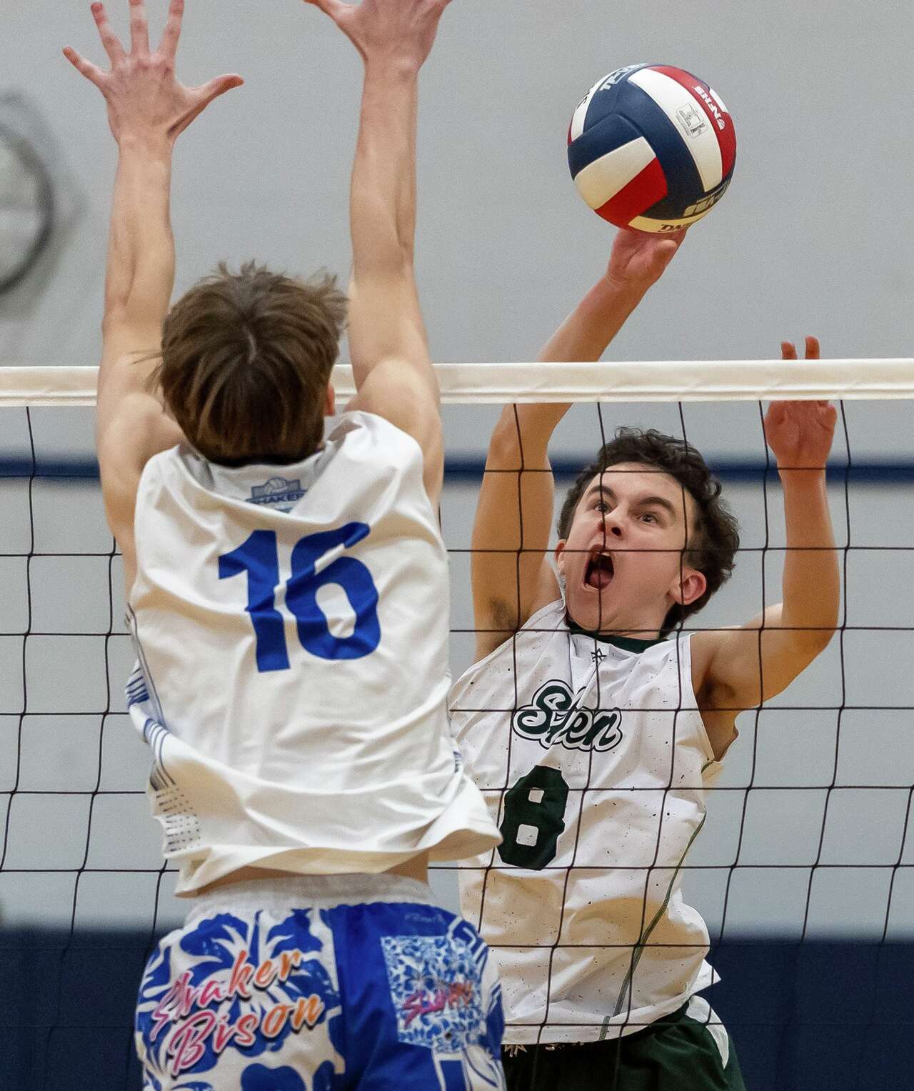 Shen outlasts Shaker in epic Section 2 boys' volleyball final