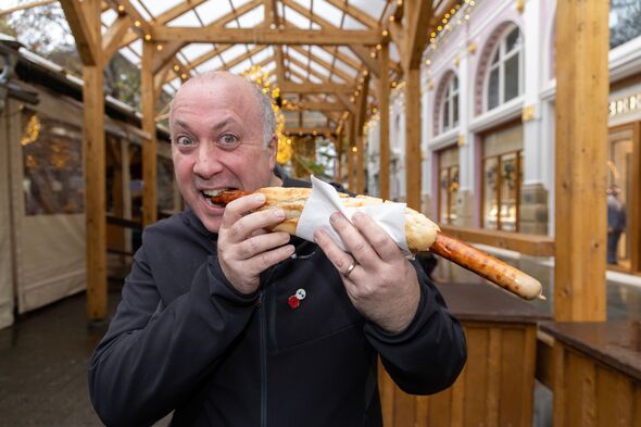 Britain's Christmas markets: Festive fun or seasonal rip off?