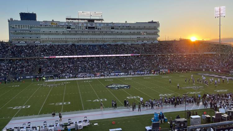 UConn football team welcoming rejuvenated UMass program to The Rent ...