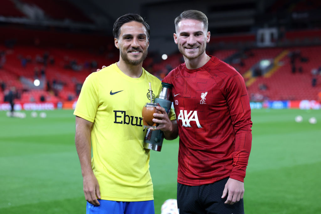 Kevin Mac Allister debuts for Argentina with Messi