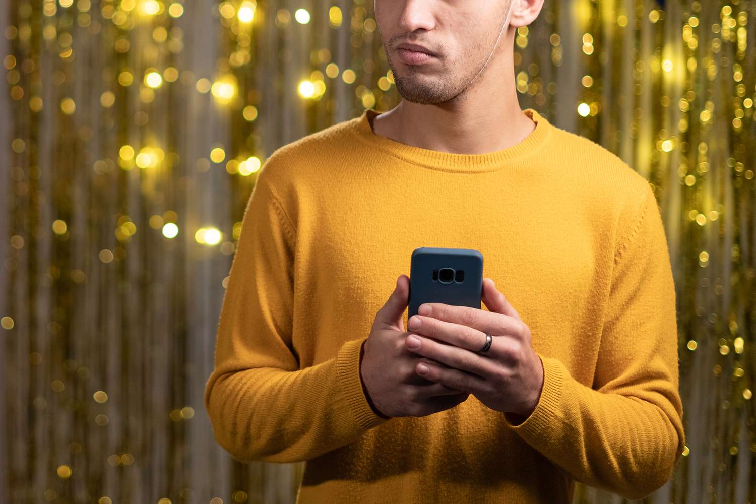 Man Upset After Girlfriend Cancels Plans to Celebrate His Major ...