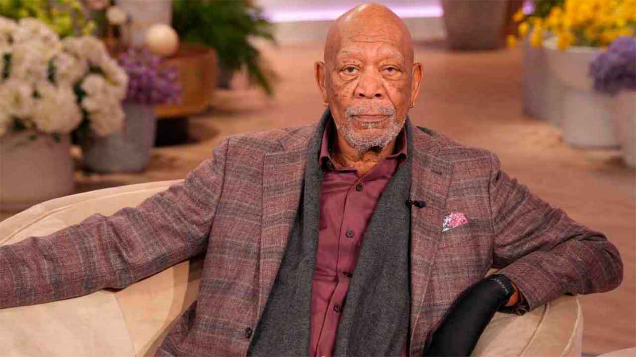 Morgan Freeman doesn’t want his voice reproduced by AI programs: “I’m a ...