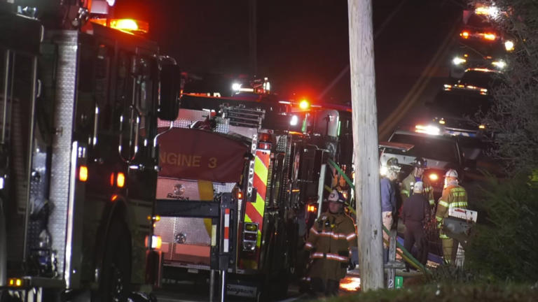 Multiple fire departments respond to early morning house fire in ...