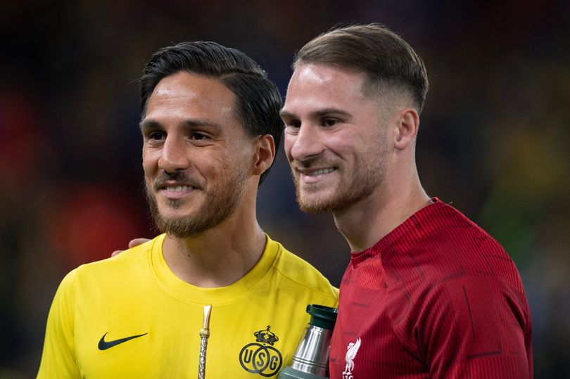 Alexis Mac Allister rinde un emotivo homenaje al hermano de la estrella del Liverpool, quien debuta con la selección argentina.