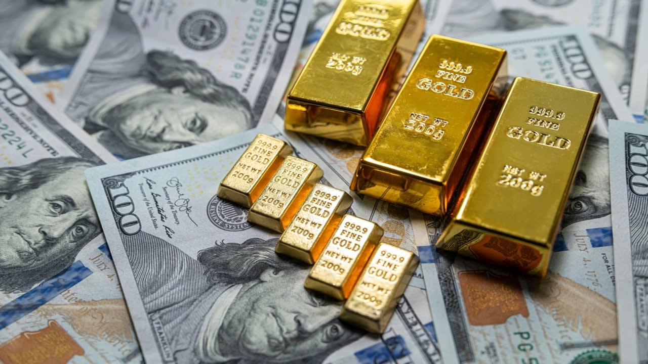 Gold surges to highest since October 21 as US ten-year yield hits post ...