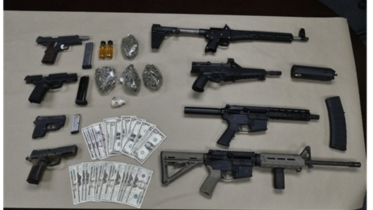 8 guns, illegal drugs seized: 27-year-old man arrested in Annapolis ...