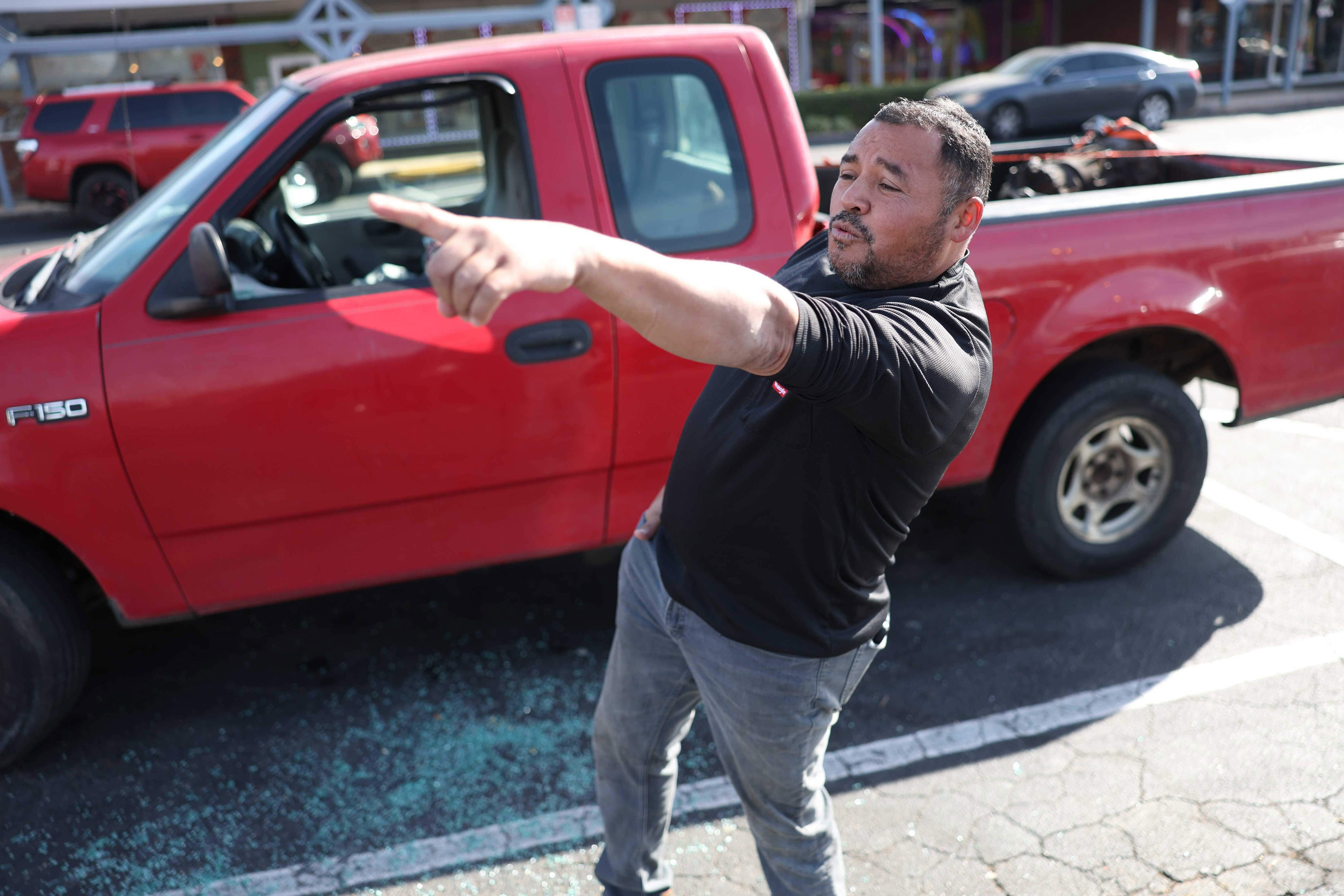 Live updates: Charlotte girds for second day of Border Patrol, arrests ...