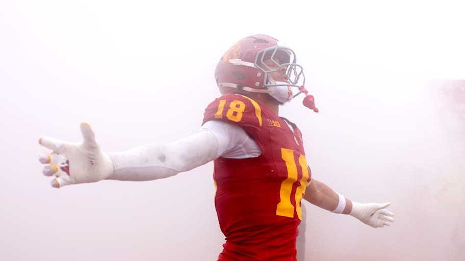 USC's second-half surge sends Trojans past Iowa with showdown vs ...