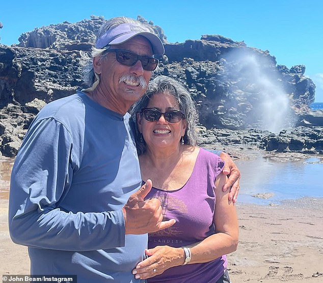 NBA star Steph Curry pays tribute to 'icon' John Beam after Netflix ...