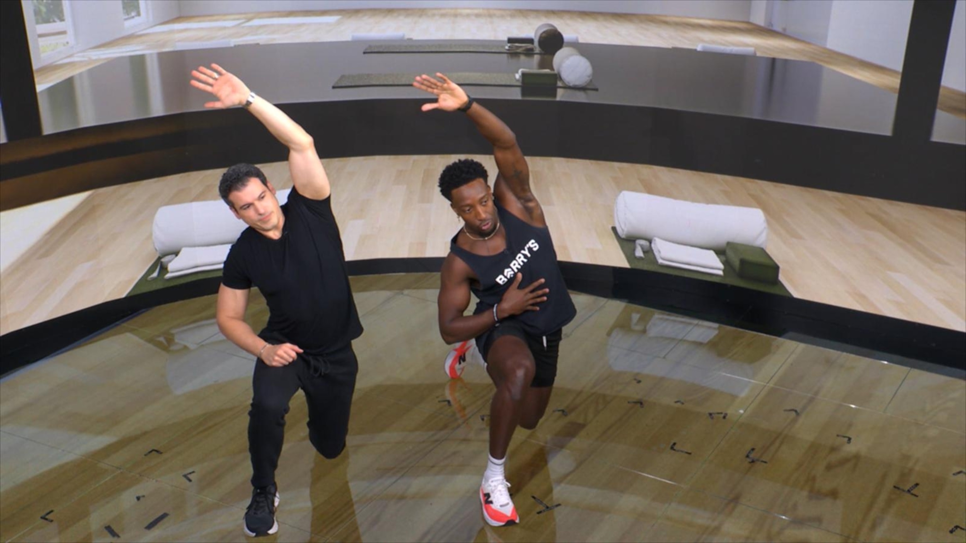Stretches to keep limber through holiday travel