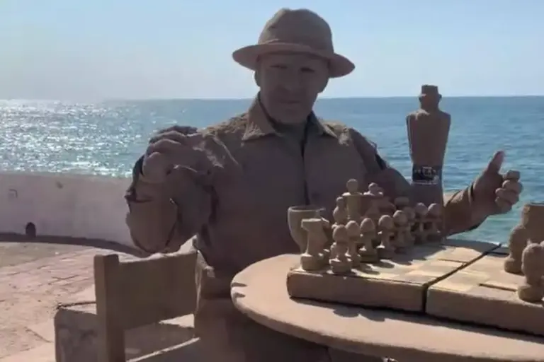 Asesinan a “El Arenas”, escultor emblemático de Puerto Vallarta