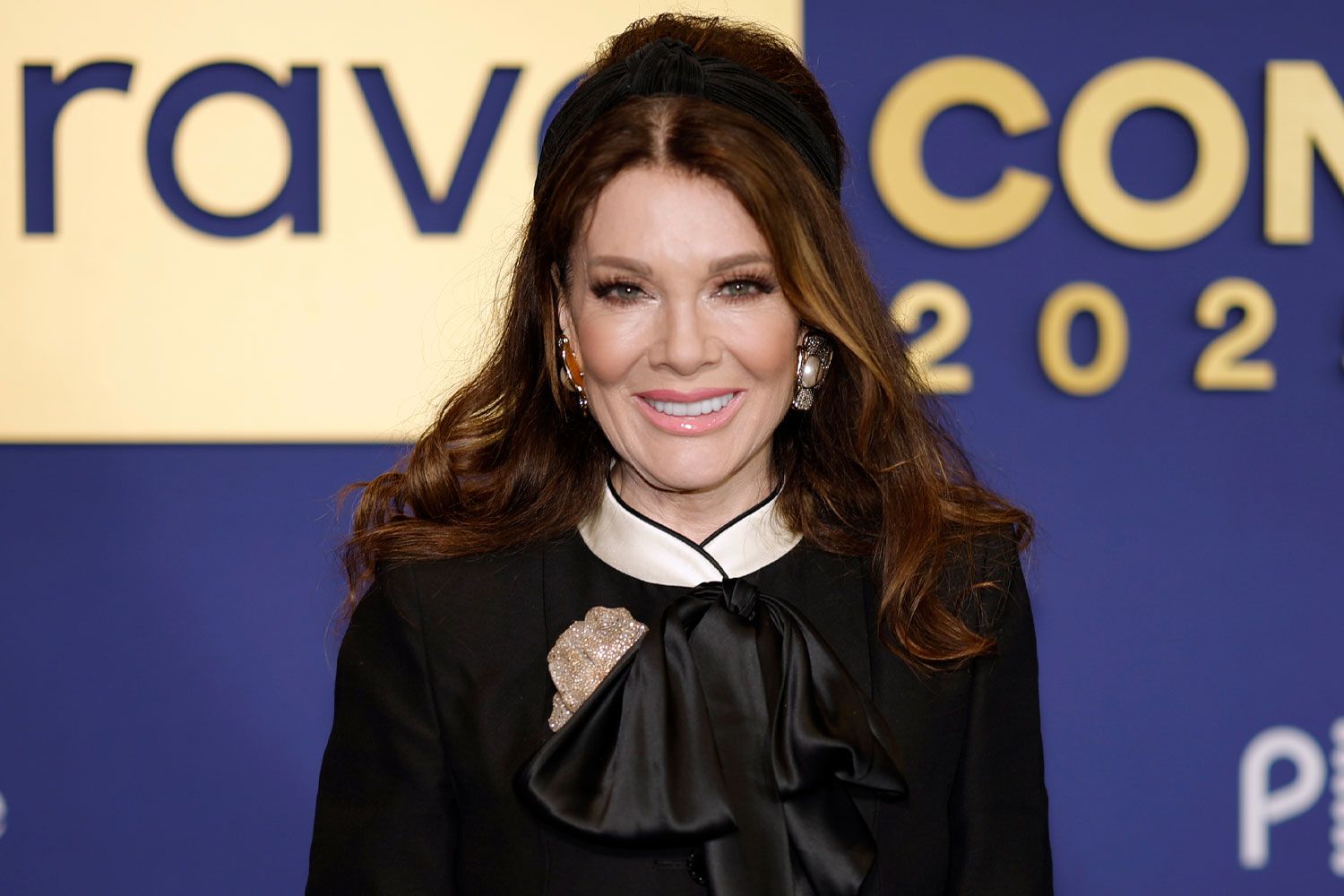 Lisa Vanderpump admite que el nuevo elenco de “Vanderpump Rules” es “más travieso, más sexy y más divertido” que el original.