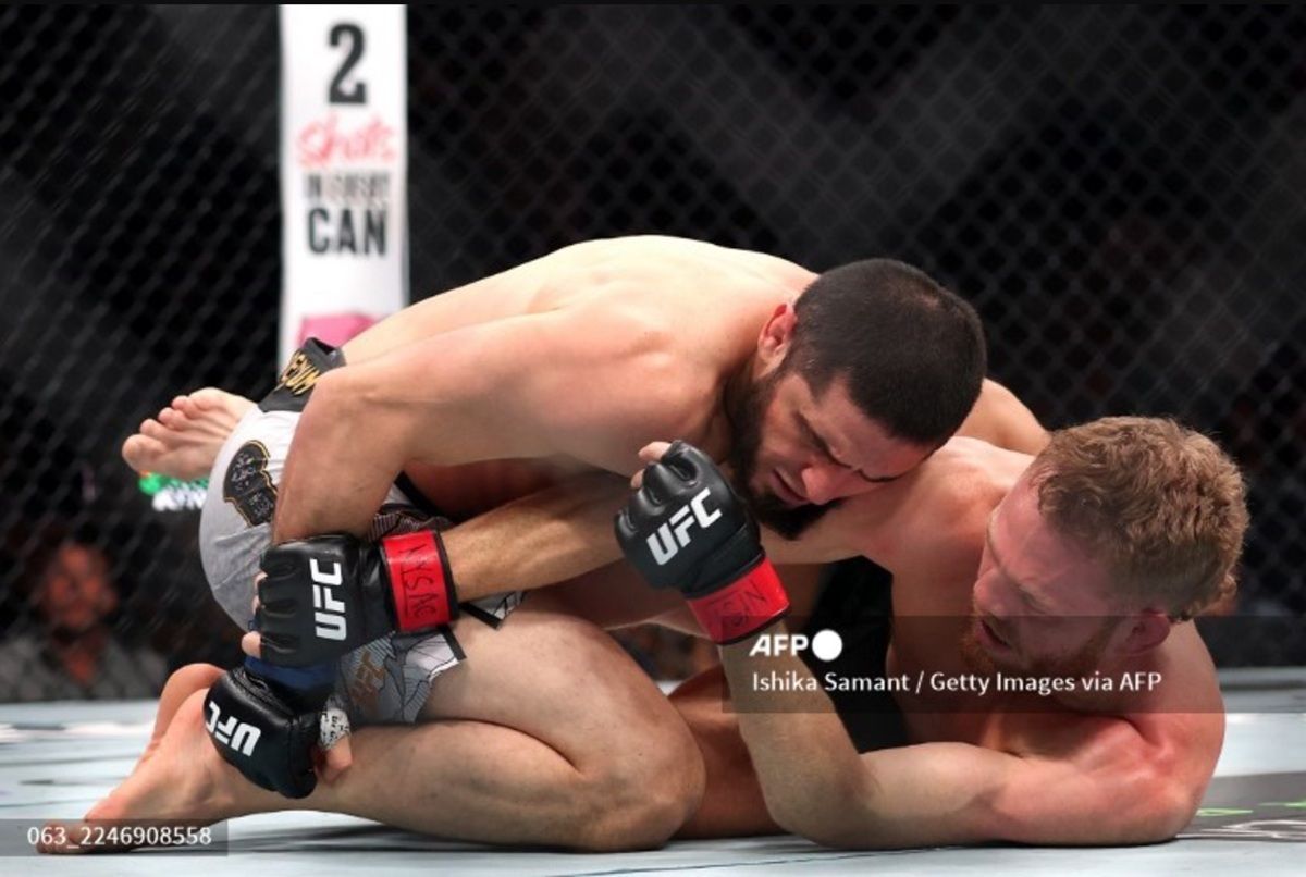 Meski Menang, Islam Makhachev Kritik Penampilannya di UFC 322