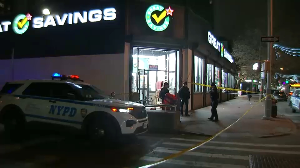 2 workers shot by angry customer at Queens discount store, police say