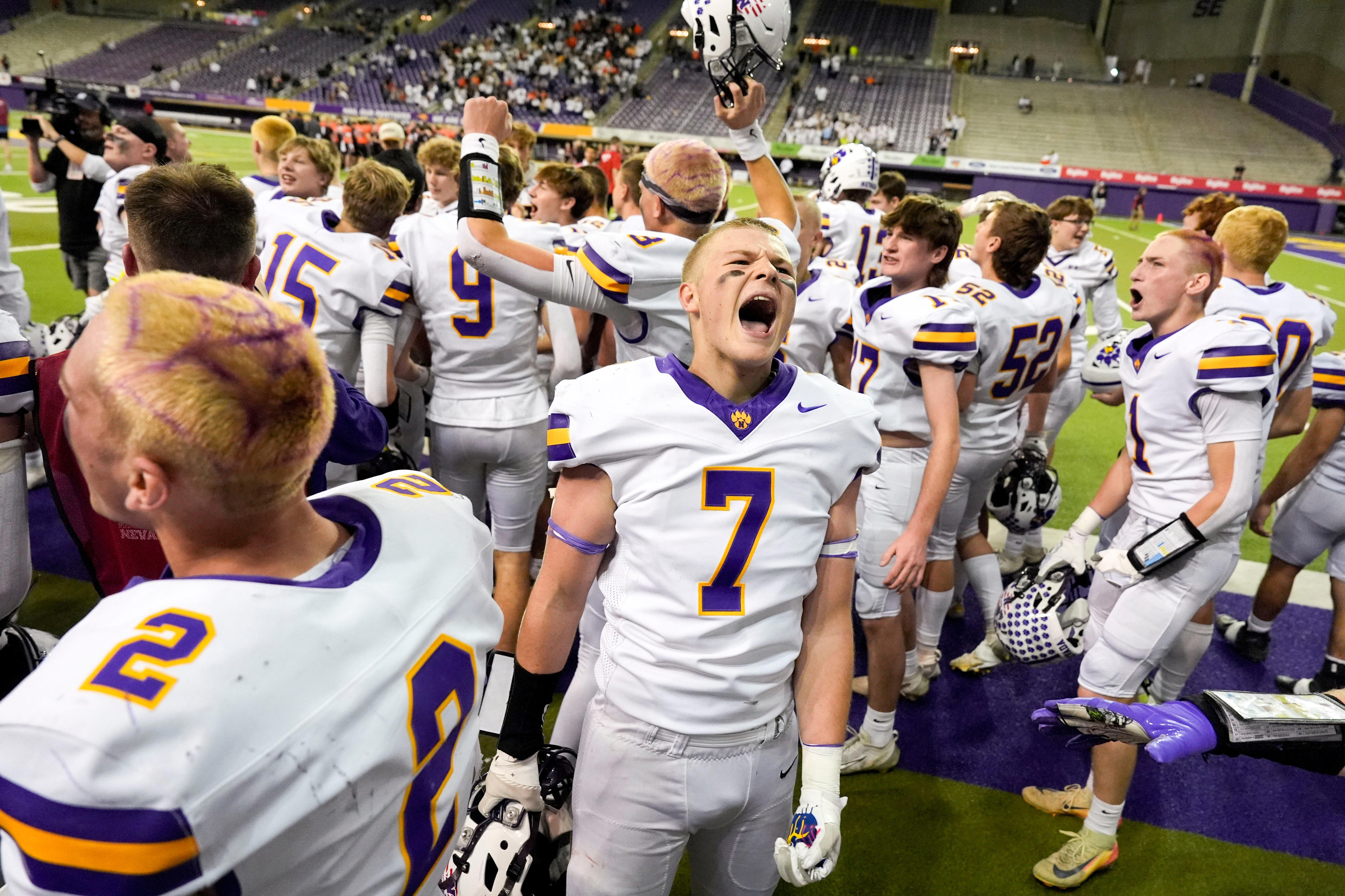 Nevada tops Solon in Iowa football state semifinals, advances to first ...