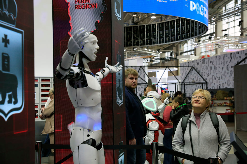 Russia’s new AI robot collapses on launch