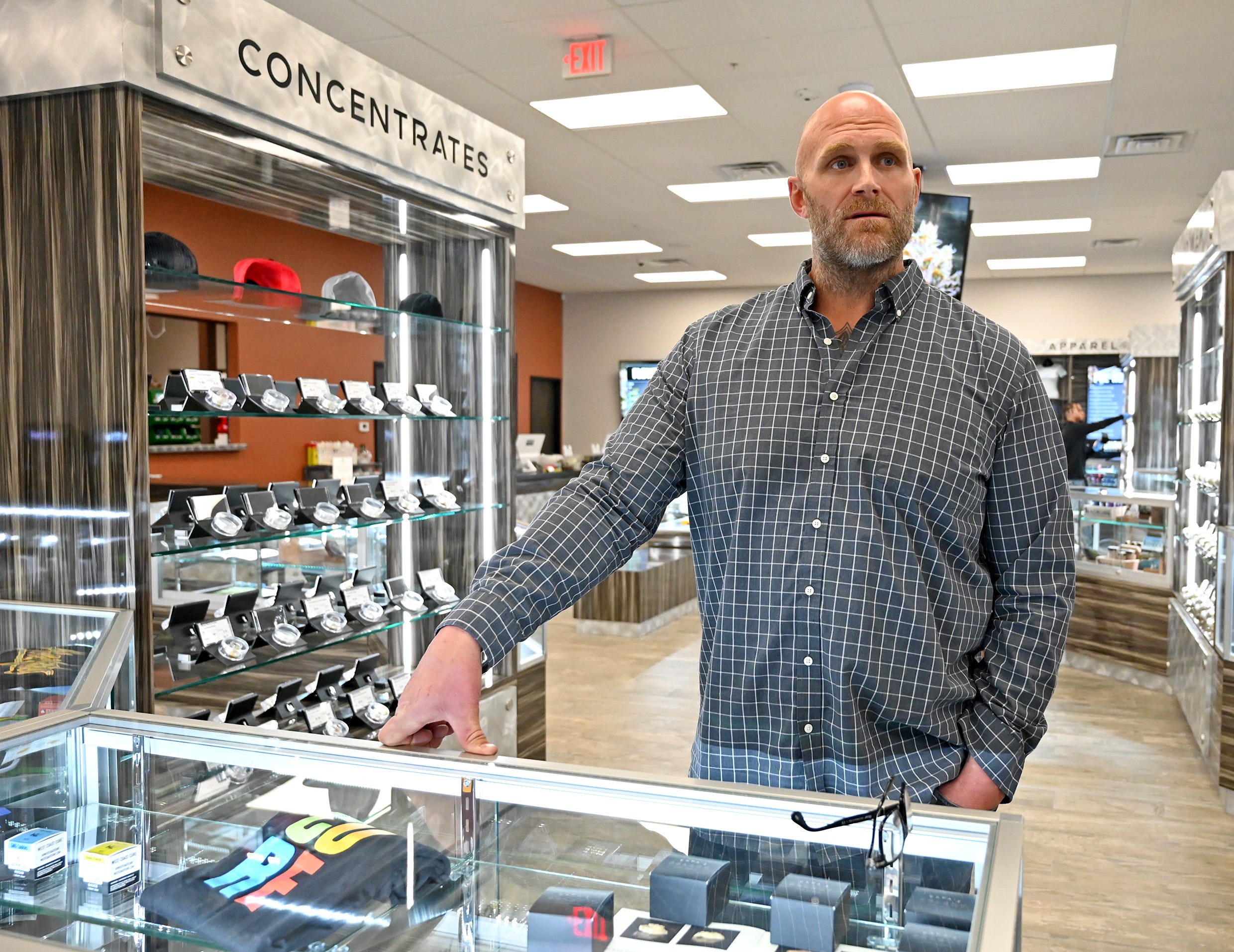 Former NFL lineman Kyle Turley makes impassioned call to strike hemp ...