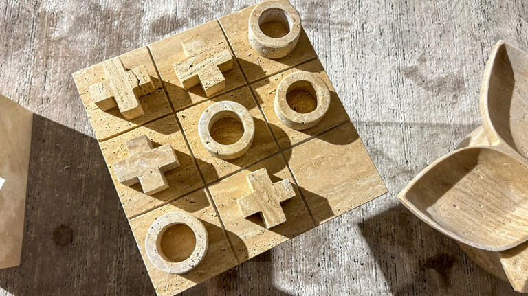21 Pieces Of Home Decor That Instantly Make Guests Feel At Home