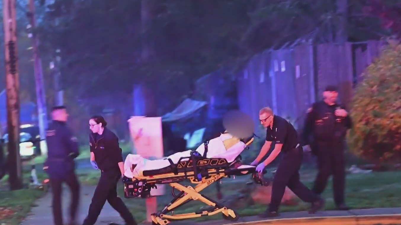 1 dead, 2 wounded in shooting at SE Portland home