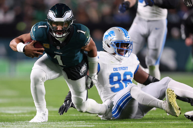Like Jay-Z song, Eagles 'stuck in the mud' offense has '99 problems ...