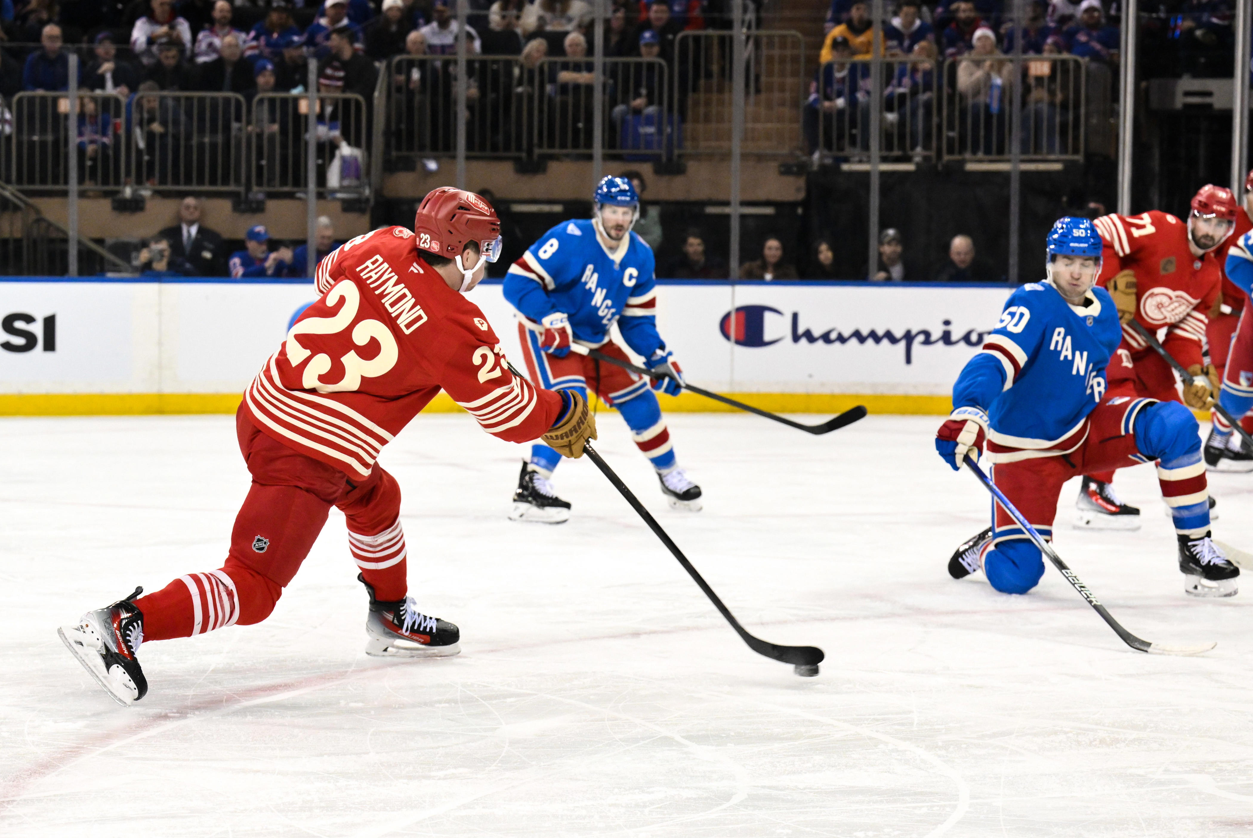Lucas Raymond's 2-point game zips Detroit Red Wings past N.Y. Rangers, 2-1
