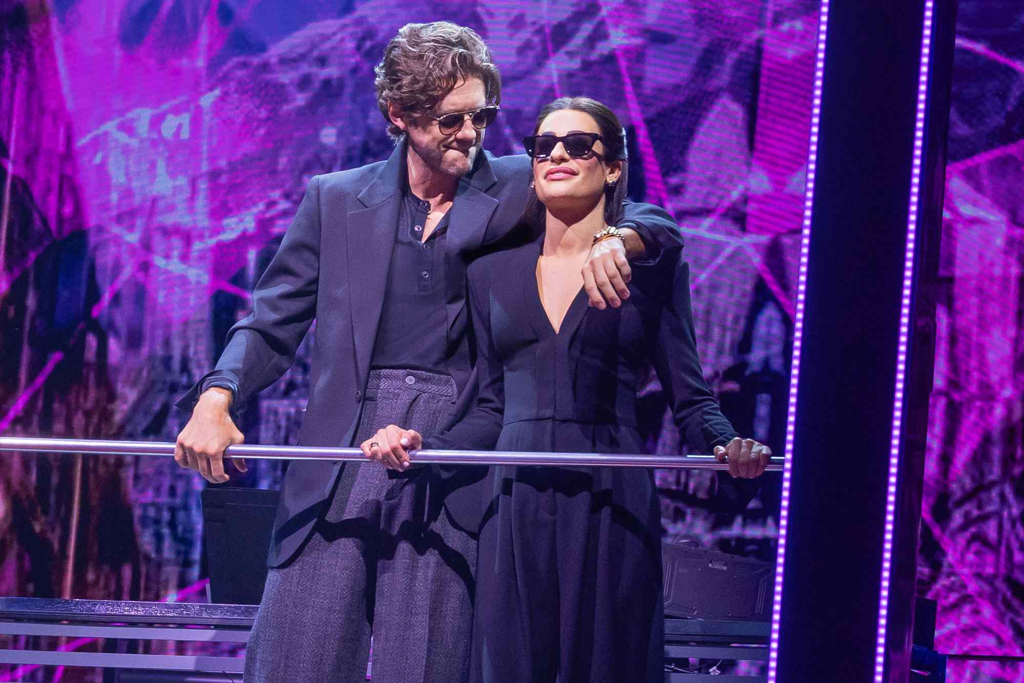 Crítica de “Chess”: El infame fracaso de Broadway intenta dejar atrás su pasado turbulento con un elenco estelar.