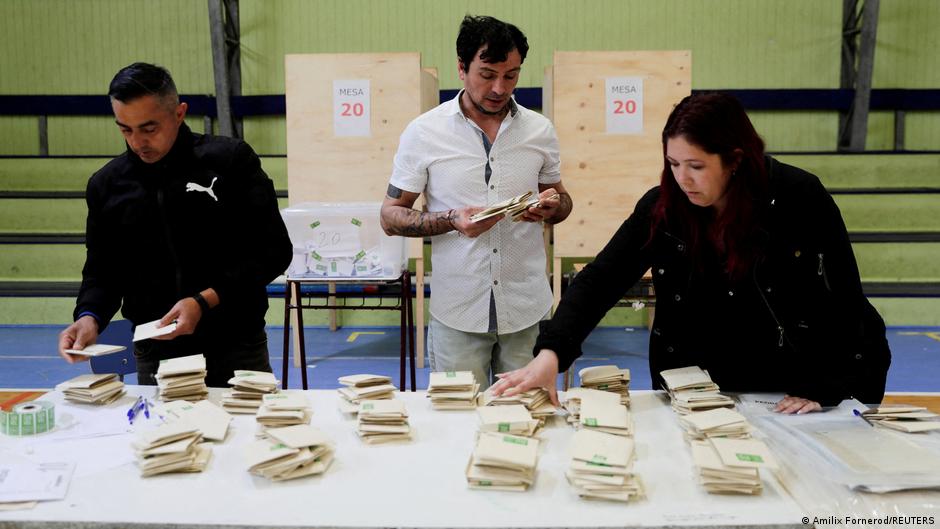 Chile election: Jara and Kast on course for December runoff