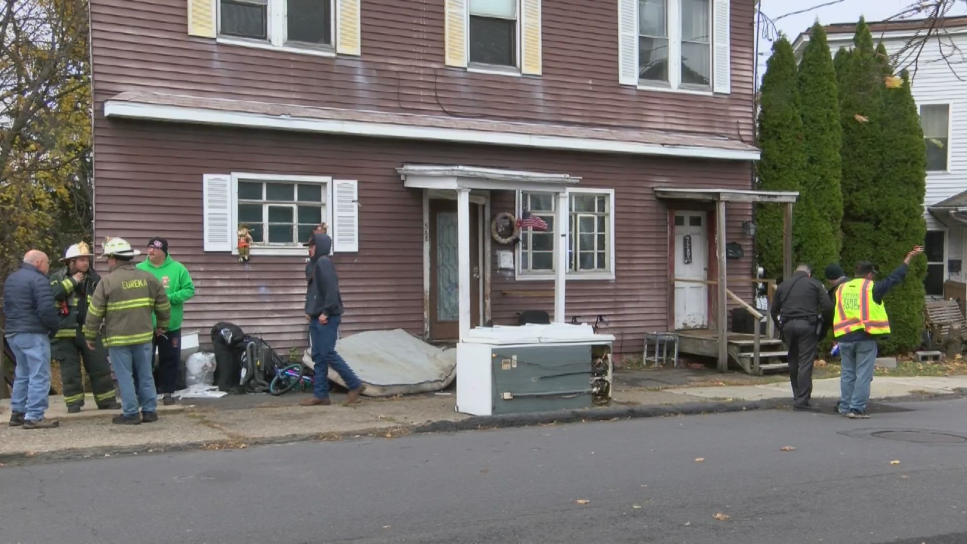 Porch collapse sends several to the hospital | 28/22 News