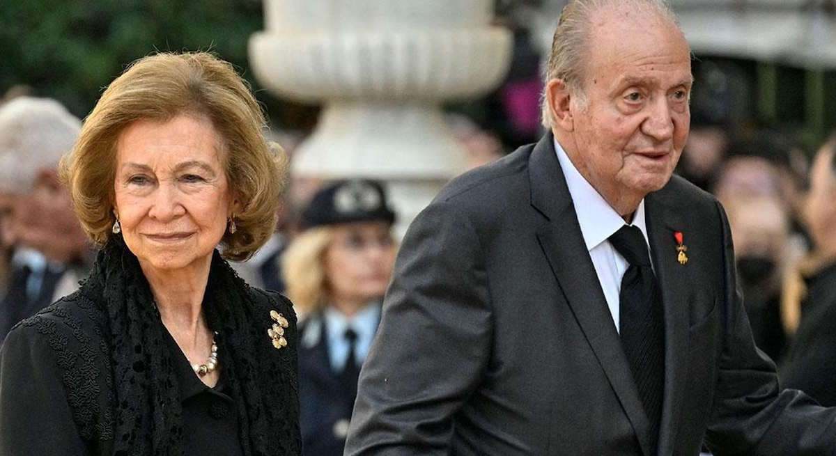 La deteriorada imagen de Juan Carlos I en el 50 aniversario de su coronación por su comportamiento hacia doña Sofía