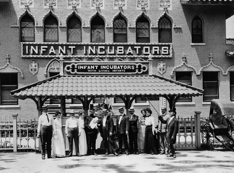 The Incubator Doctor: Baby-saving hero or showman?